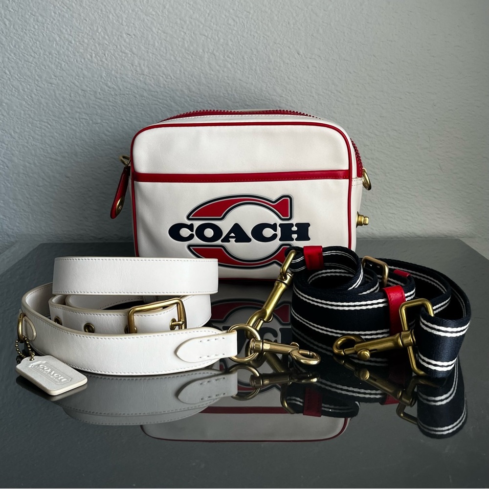 Coach Flight Bag in White/Brass + 2 Crossbody Straps